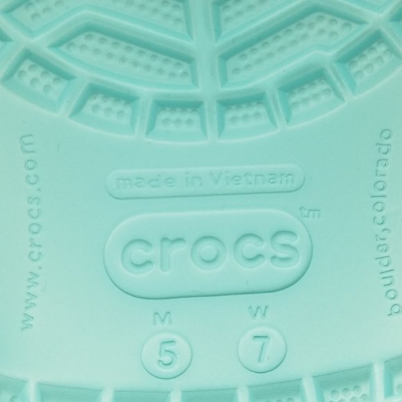 NEW M5 | W7 Crocs Crocband II Ice Blue - Picture 6 of 7